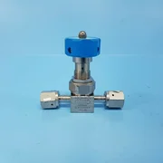 177-0302// AMAT APPLIED 3870-01700 VALVE MNL DIAPH 145PSIG 1/4VCR-F/F [ASIS]
