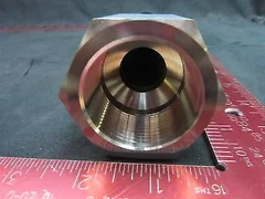 Applied Materials (AMAT) 0050-27492 WELDMENT,ADAPTER TTF FCW SUPPLY