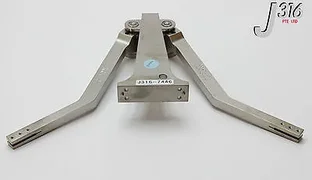 7446 APPLIED MATERIAL VHP + ROBOT ARM 0040-21014 &amp; 0040-21013 0020-25769