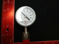 Applied Materials (AMAT) 3310-01075 GAUGE PRESS 30"HG/30PSI 2"D 1/4VCR-M LWR