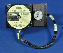 498 AMAT 0090-09027 ORIENTAL MOTOR VEXTA 2 PHASE STEPPING MOTOR PH264-01B-C11