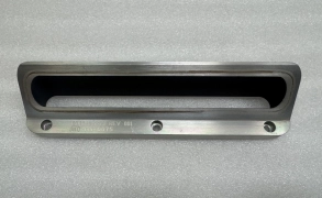 Applied Materials 0040-03263 INSERT, SLIT VALVE, EMAX AMAT (M)