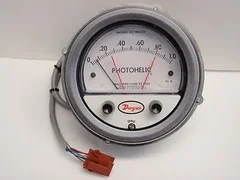 AMAT/Dwyer 3001MR Photohelic Gauge 0090-09139 Assy. Pressure Gage 24VD  N40I TC