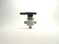 Swagelok SS-43XS4 40 Series 3-Way Ball Valve