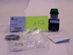 ALLEN-BRADLEY 800T-P16G  GREEN PILOT LIGHT 120V NIB AB2