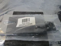 AMAT 0020-36233 BRACKET 2 PHASE DRIVER MOUNTING, 0140-35134, 110230