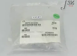 13141 APPLIED MATERIALS 3/8" 2 WAY DMD BALL VALVE (NEW) 3870-01230
