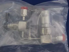 LAM Research 839-054686-001 Parker Veriflo 944AOPLPNCLPWTSFSF4686 Valve Assembly