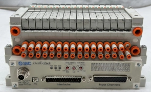 SMC DEVICENET EX420-SDN1 W/Manifold VV5Q11-16-X3101V W/VQ1101-51 AMAT 4060-00934