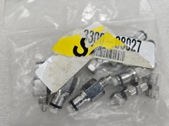 Applied Materials 3300-08027 FTG COUPLING INSERT 1/4T IN-LINE SHUTOFF AMAT (M)