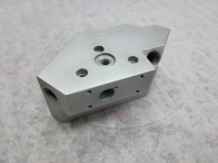 Applied Materials 0021-03811 INPUT MANIFOLD TXZ 200MM CIP AMAT (C)