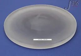 7632 LAM RESEARCH QUARTZ PLATE 37.1CMX20.06MM W/ 2 HOLDER(PARALLE 716-028454-012