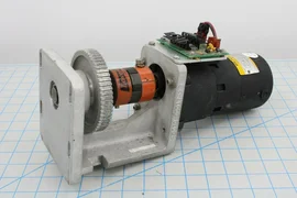 1080-01037 / 24VDC .95A MOTOR ASSEMBLY WITH AMAT 0100-00033 DRIVER / BALDOR