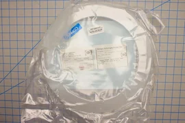 716-007136-002 / HPT UPPER QUARTZ GAS RING / LAM RESEARCH