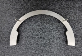 Applied Materials 0040-21985 BRACKET, ANTI-LIFT, 8", 9MM, HTESC AMAT (M)