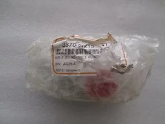 AMAT 3870-01215 VALVE BELOWS PNEU 1.00 90 DEG SST BORED