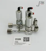 25584 APPLIED MATERIALS 4-WAY DIAPHRAGM MANIFOLD W/ 3X VALVE 0050-26106