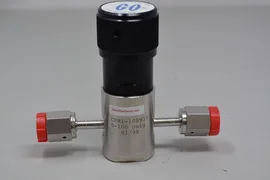 772-090397-001 / REGULATOR COMPACTS 1 / LAM RESEARCH