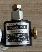 Clippard 2012 3 WAY VALVE, AMAT 0010-39665 REV:02