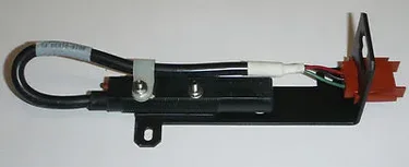 Applied Materials 0010-01839 & 0040-02706 Sensor and Bracket AMAT 13101RS6310