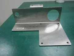 AMAT 0020-25357 BRACKET WATER FLOW SW CH D