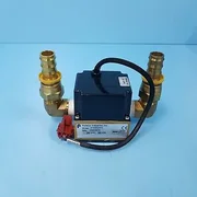 322-0201// AMAT APPLIED 0190-35448 PNEUMATIC MANIFOLD,GAS PANEL,4 USED