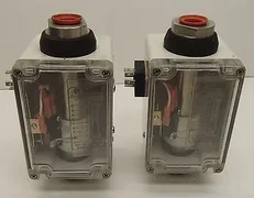Lake Monitors M3S7WB05-LPM2 Water Switch Sensor  AMAT 1270-01776 1/2" NPT ( 2 )