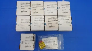 AMAT 3930-01009 CNTRL SPEED OD 1/4 PORT SIZE 3/8 ELBOW N ( LOT OF 9 )