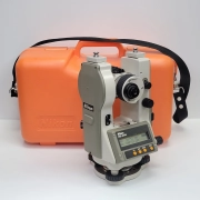 LITTLE USE - EXCELLENT - VERY NICE - NIKON NE-20S DIGITAL ELECTRONIC THEODOLITE