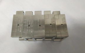 Lot of 5 Lam Research 220-32209-000 R11 Gas line Block,Used,CN+US~97442