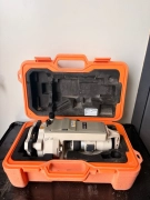 Nikon NE-20S Digital Electronic Theodolite Survey Transit w/ Hard Case