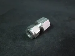 AMAT 3300-03049 Swagelok SS-8M0-7-4 Fitting Tubing Connector 8-MM Tuning to 1/4N