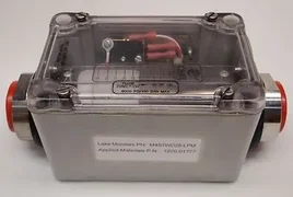 AMAT 1270-01777 Flow Switch M4S7WD25-LPM Lake Monitors Range: 0 - 95 LPM 1" NPT