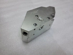 Applied Materials 0040-05294 INPUT MANIFOLD WATER, HP TXZ 200MM CIP AMAT (C)