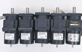 AMAT ORIENTAL MOTOR A4249-9215HG-A1 Lot of 5