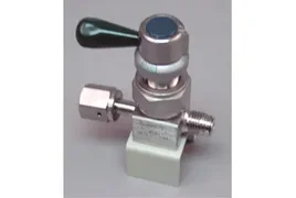 Swagelok Diaphragm-Sealed Valve SS-DLV51-VCR4