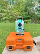 NIKON NPL-352 PRISMLESS TOTAL STATION W/data collector Carlson Surveyor+