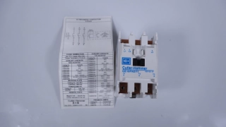 AMAT Cutler-Hammer CE15FN3Y1 3-Pole Contactor, 500606