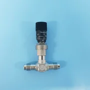 177-0303// AMAT APPLIED 3870-01515 VALVE FINE MTR 1/4 VCR VERNIER [USED]