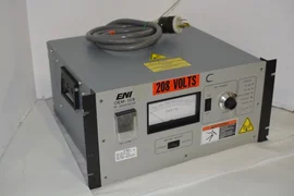 OEM-12B-02 / RF GENERATOR 13.56MHZ 1250W-1PH 3 WIRE AMAT 0190-70080 / ENI