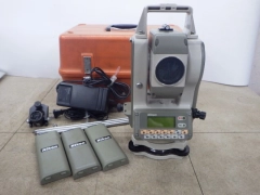Nikon NST-10CHG Total Station Theodolite Survey Equipment w/2 Batteries Tested