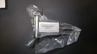 NEW surplus - AMAT 0010-00171 Gate Valve Actuator Assembly