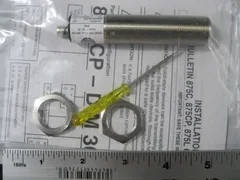 ALLEN BRADLEY 875C-D5NP18-P3 ALLEN-BRADLEY CAPACITIVE PROXIMITY SWITCH