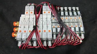 AMAT 0010-13756 ASSEMBY, CHAMBER PNEUMATICS, CENT