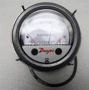 Dwyer Photohelic Series 3000MR 24 VDC Pressure Switch AMAT 0090-04135