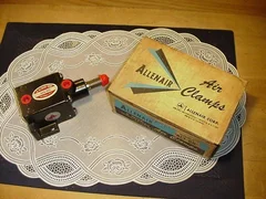 AllenAir Corporation Air Clamp Model ACL-205 2 Inch Bore Spring Return NEW! 