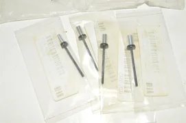 4x AMAT Applied Materials sputter carrier Lifting Pin 0020-09912