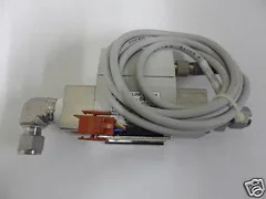 AMAT 0010-06024 // APPLICATOR FLOW SWITCH ASSEMBLY, HDP