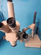 NIKON SMZ-2T 0x/23 TRINOCULAR STEREOSCOPE MICROSCOPE W/ STAND HIACHI KP-M1E/K