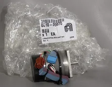 NEW AMAT/Applied Materials PN: 0010-00070 Stepper Motor 2.25" VAC